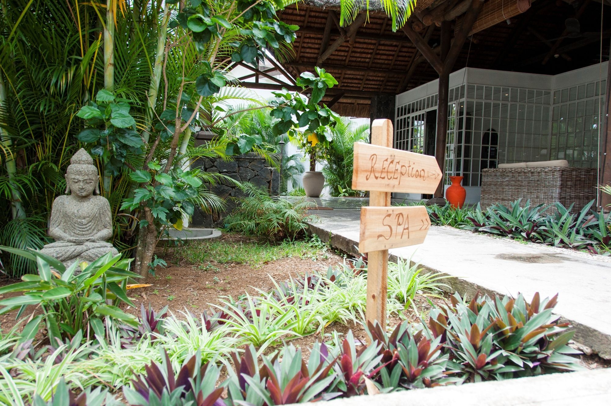 Cocotiers Hotel - Mauritius Baie-du-Tombeau Exteriör bild